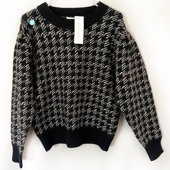 NWT Lush Houndstooth Crew Neck Sweater Medium Preppy Academia Office Career - Picture 1 of 11
